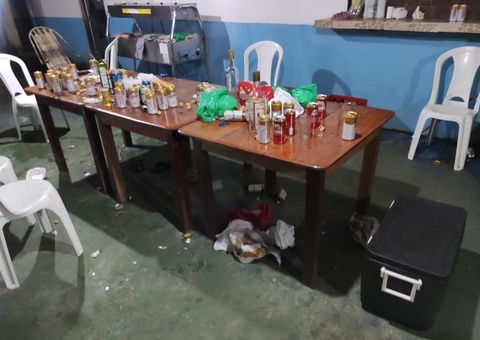 Festa clandestina regada a bebidas é encerrada pela polícia no Amazonas