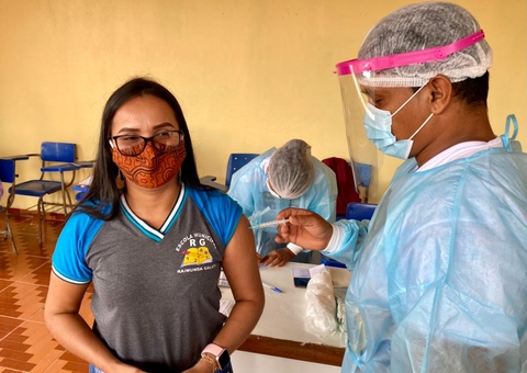 Atalaia do Norte é o primeiro município do Amazonas a imunizar professores