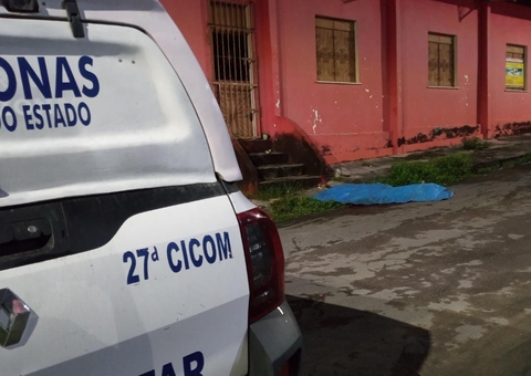 Homem é morto e amigo baleado enquanto soltavam papagaio em Manaus 