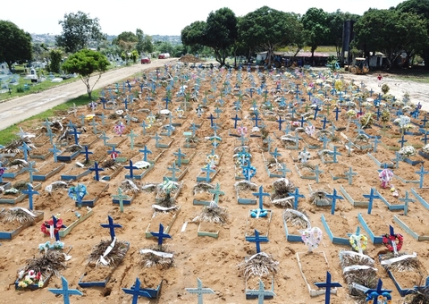 Manaus registra 39 enterros nesta quinta; 8 por covid-19