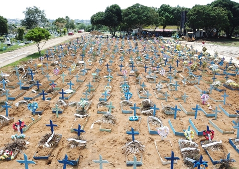 Manaus registra 44 sepultamentos nesta terça-feira