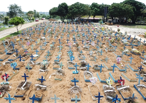 Manaus registra 38 sepultamentos nesta quarta-feira