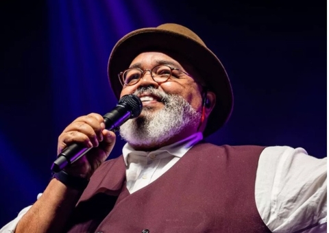 Jorge Aragão recebe alta após passar por cateterismo