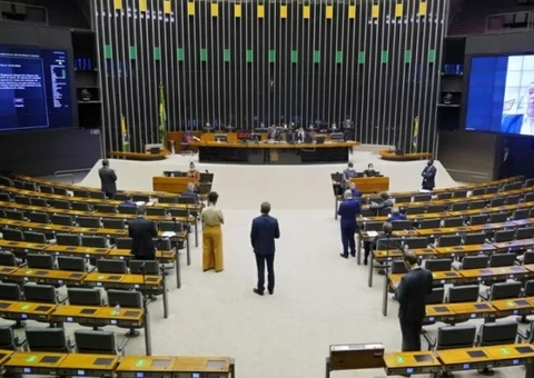 Congresso derruba vetos de Bolsonaro ao pacote anticrime e eleva pena para crimes com armas de uso restrito