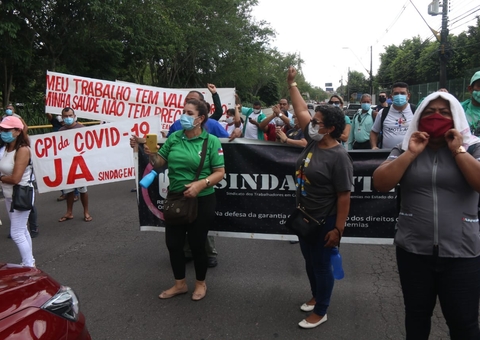 Profissionais da educação e saúde do Amazonas cobram pagamento de data-base