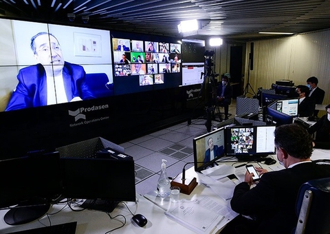 Senado aprova ampliação do teste do pezinho no SUS