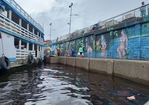 Rio Negro em Manaus atingiu cota de inundação severa