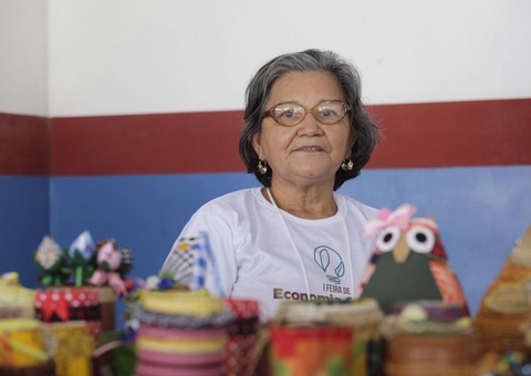 Feira de Economia Criativa reúne artesãos em Presidente Figueiredo