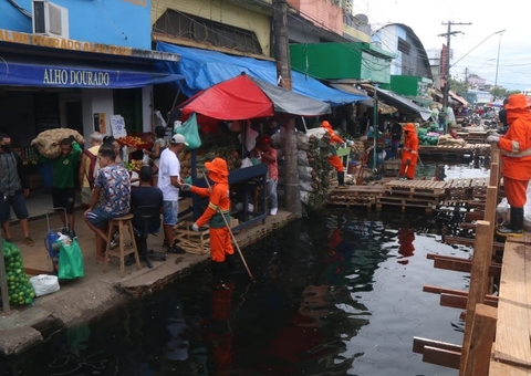 Rio Negro chega a nível da 3ª maior cheia da história de Manaus