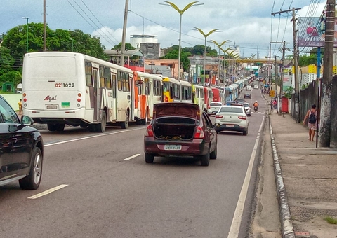 IMMU diz que não sabia sobre paralisação de ônibus e anuncia vacinação