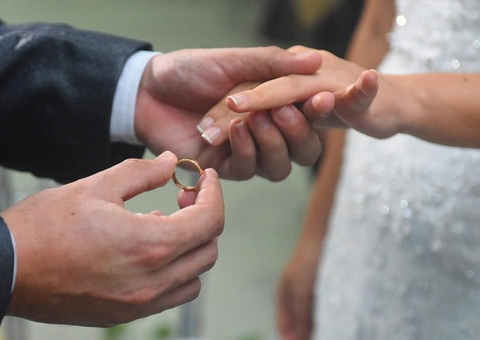 Casamentos devem seguir medidas contra Covid-19, alerta Justiça do Amazonas