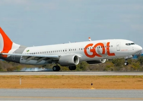 Passageiro é preso após ameaça de incêndio durante voo da Gol