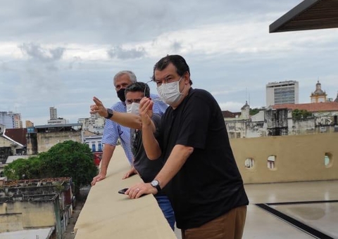 Em encontro com David, Braga se coloca à disposição para ajudar Manaus