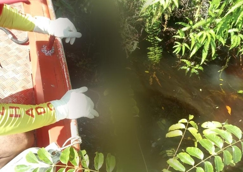 Corpo de homem é encontrado boiando na Ponta Negra