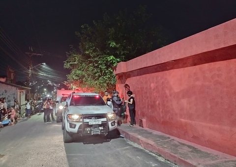 Pedreiro é achado morto dentro de casa após convidar amigos para beber em Manaus