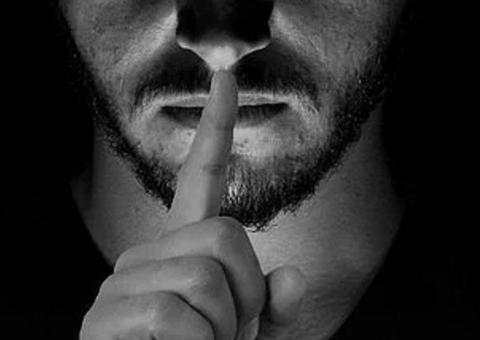 Liberdade de informação que não convém