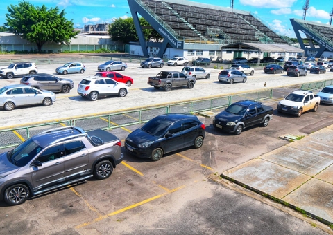 Em 24 horas, mais de 65 mil pessoas são vacinadas em Manaus