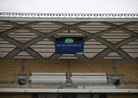 Covid-19 Manaus chega a marca de 100 mil vacinados durante viradão