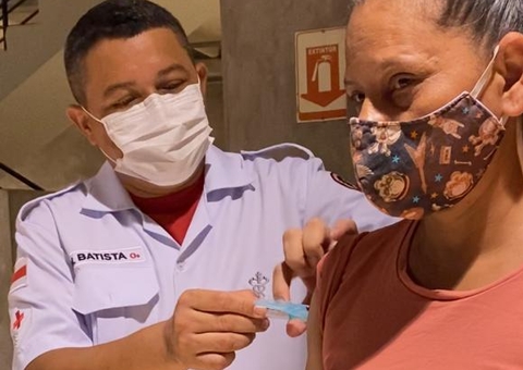 Viradão encerra com mais de 135 mil vacinados contra Covid-19 em Manaus