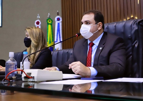 Roberto Cidade apresenta PL para alertar sobre Depressão Infanto-Juvenil