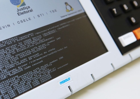 Barroso se reúne com deputados da comissão do voto impresso