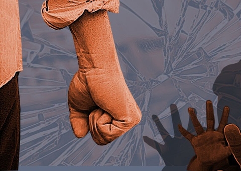 Criança morre ao ser agredida pelo pai após errar dever de casa