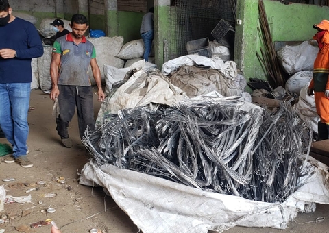Operação Hefesto mira metalúrgicas e pontos de venda de sucatas em Manaus
