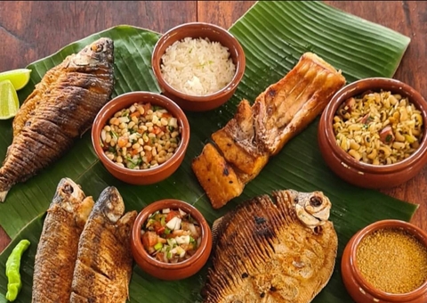 No Amazonas é assim, churrasco de peixe!