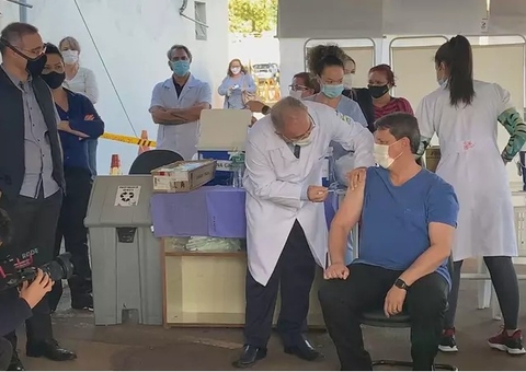 Marcelo Queiroga vacina ministros contra Covid-19