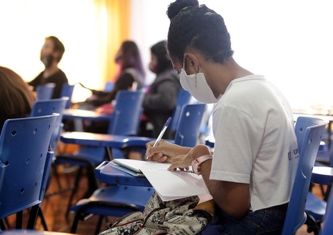 Igreja realiza aulas preparatórias gratuitas para vestibulares