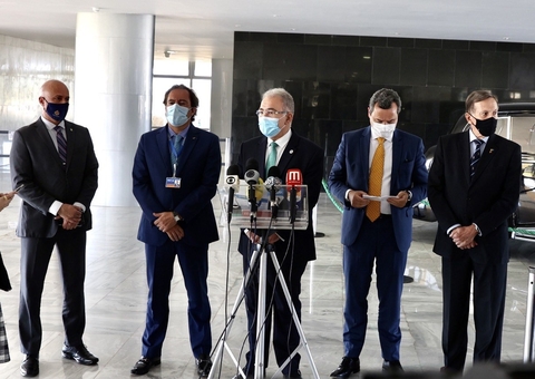 Saúde inclui bancários e trabalhadores dos Correios em prioridade na vacina