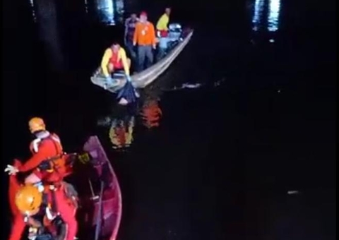 Bombeiros encontram corpo de 2º adolescente desaparecido em igarapé de Manaus