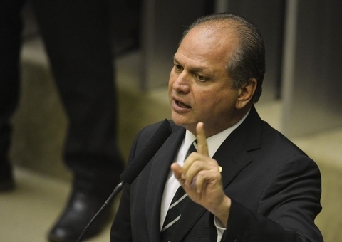 Lewandowski autoriza Ricardo Barros a acessar documentos da CPI sobre ele