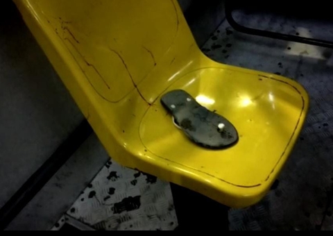 Homem é esfaqueado na cabeça dentro de ônibus durante assalto em Manaus