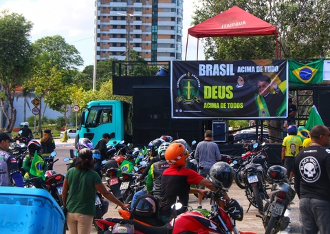 Sem Bolsonaro, motociata em Manaus reúne cerca de 100 pessoas; veja vídeo