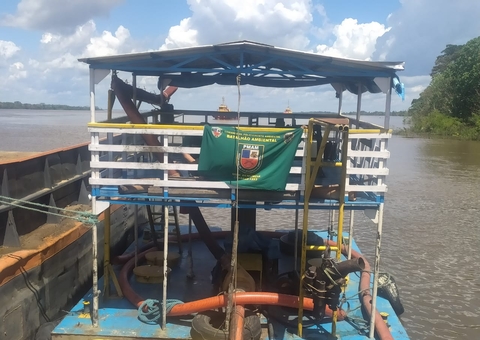 Polícia apreende embarcação e máquinas avaliadas em R$ 1,8 milhões no Amazonas