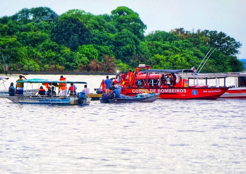 Corpo de vítima de acidente entre barcos é encontrado no Rio Negro