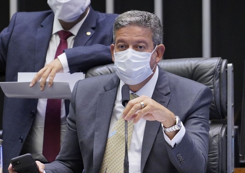 Reformas e PEC do Voto Impresso serão prioridade no 2º semestre, diz Lira