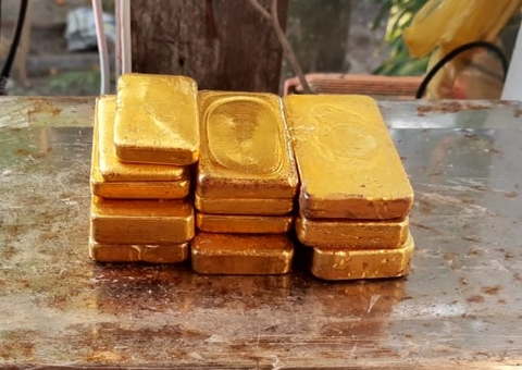 PRF apreende R$ 2,5 milhões em ouro na BR-174, em Manaus