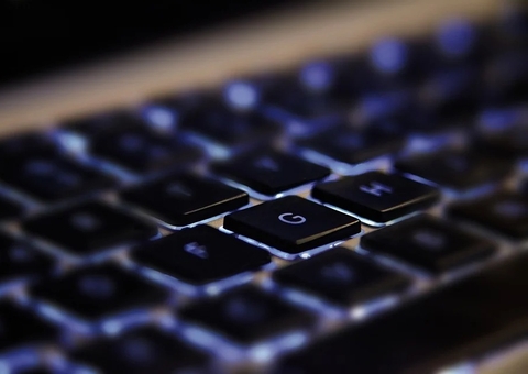 Saiba como evitar cair em golpes virtuais