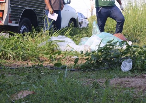 Corpo é encontrado dentro de lonas e com mãos amarradas em Manaus