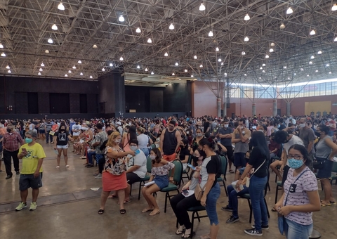 Recorde! Mais de 73 mil foram vacinados no sábado em Manaus
