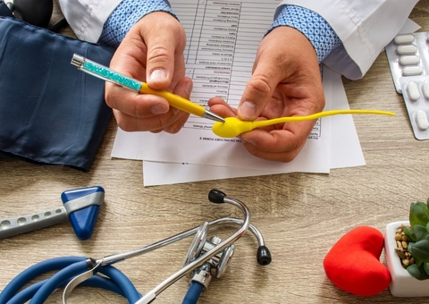 Infertilidade e vasectomia: Especialista tira principais dúvidas