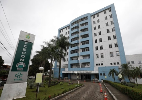 Contaminados em surto de bactéria na FCecon não apresentam risco de morte, diz FVS