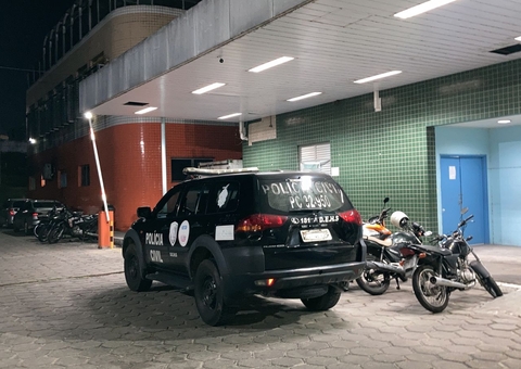 Homem é morto com 9 tiros na frente de casa em Manaus