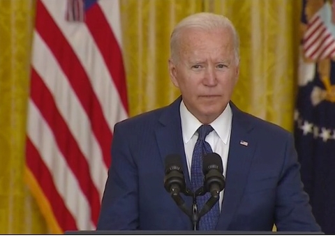 'Vamos caçá-los e fazê-los pagarem', diz Biden sobre ataque terrorista