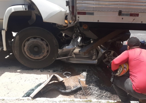 Motorista da carreta que esmagou mulheres em Manaus diz que sabia de falha no freio 