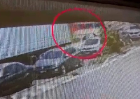 Vídeo mostra caminhão esmagando carro e matando enteada e madrasta no Japiim