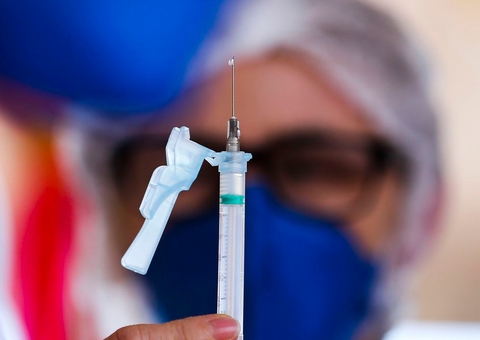 Covid-19: Brasil chega a 80% da população acima de 18 anos com 1ª dose