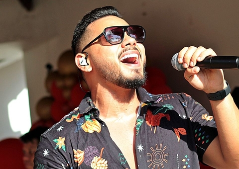 Prata Filho, Mikael e Samara Tequileira agitam sábado em Manaus